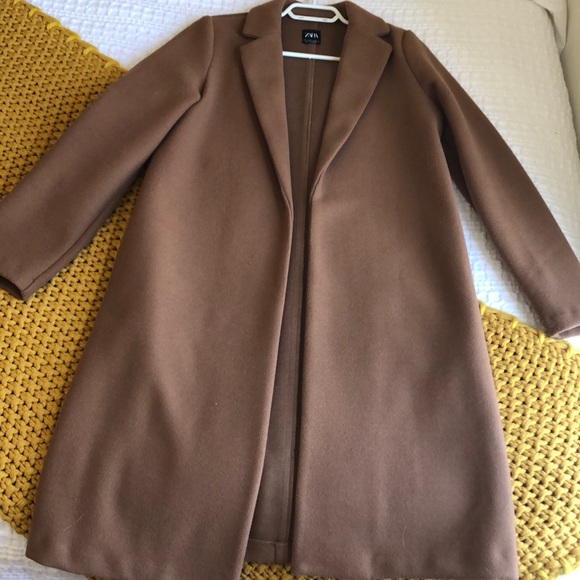 Brown Zara coat, size small. Also fits size xsmall. - Picture 2 of 5